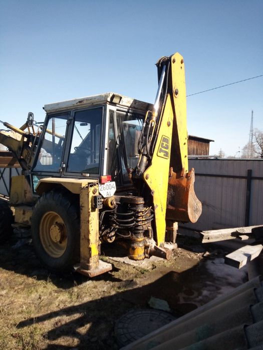 Трактор Jcb 3CX 4л двигун