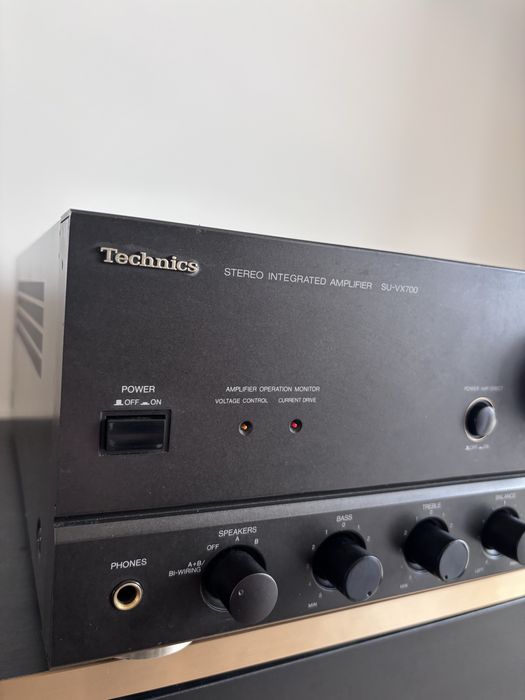 Wzmacniacz Technics su vx-700