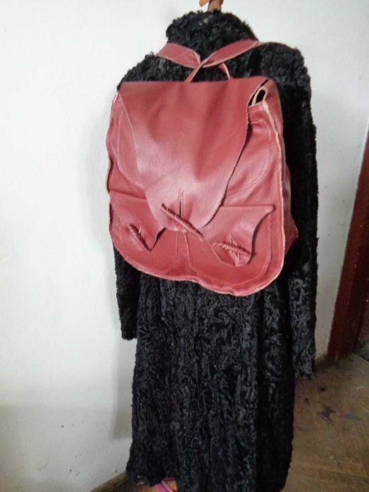 Artystyczna torba - plecak ze skóry. Handmade