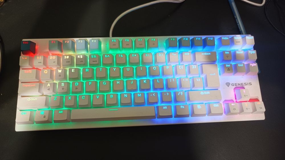Klawiatura mechaniczna Genesis Thor 303 TKL RGB – sprawna