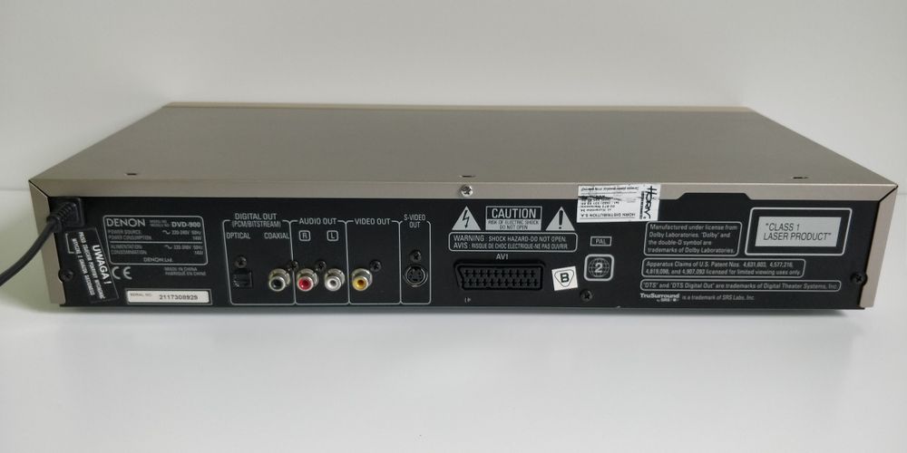 DVD Denon model 900