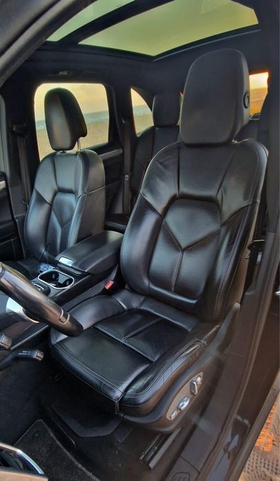 Porsche Cayenne 3.0 tdi V6