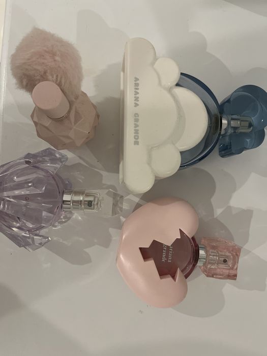 Ariana Grande zestaw perfum i flakonów