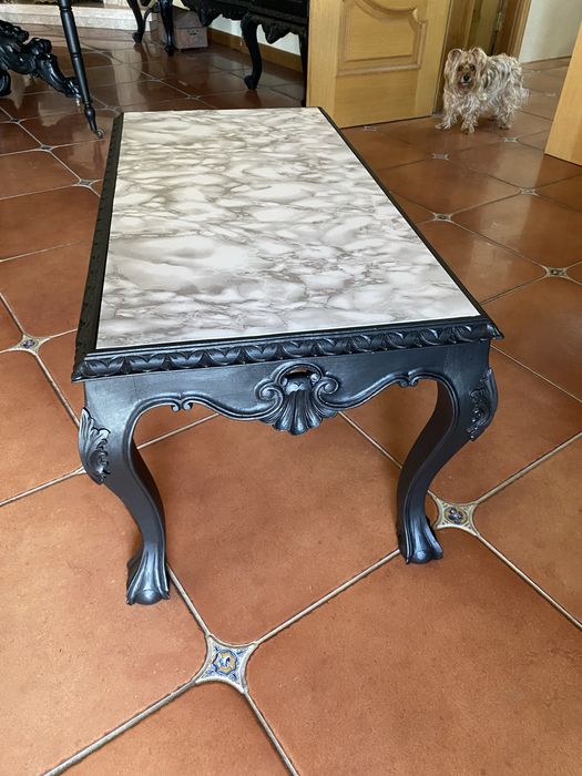 Mesa Queen Anne restaurada