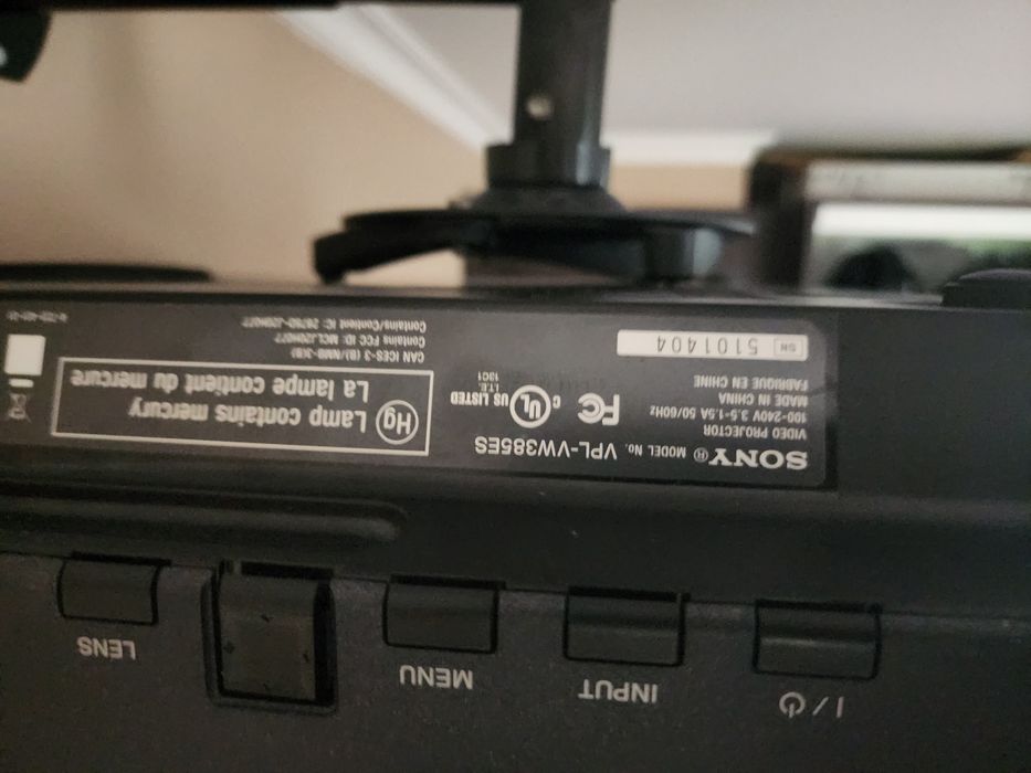 Проектор Sony 4K VPL-VW385ES Премиум класс 800часов наработки