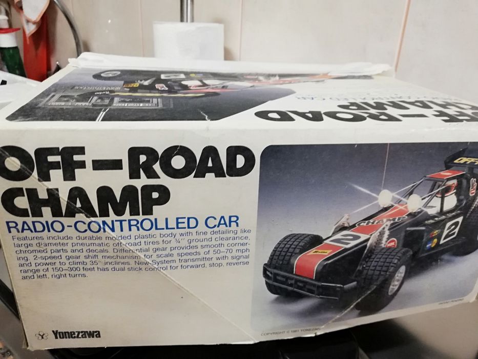 Carro telecomandado yonezawa