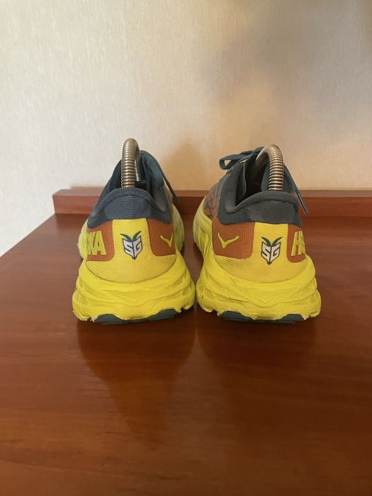 Hoka Speedgoat 5, розмір 41