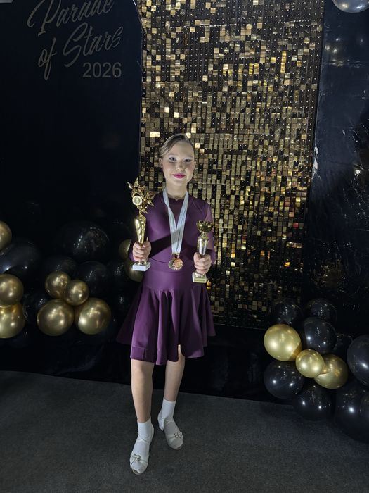 Сукня турнірна бальна ювенали