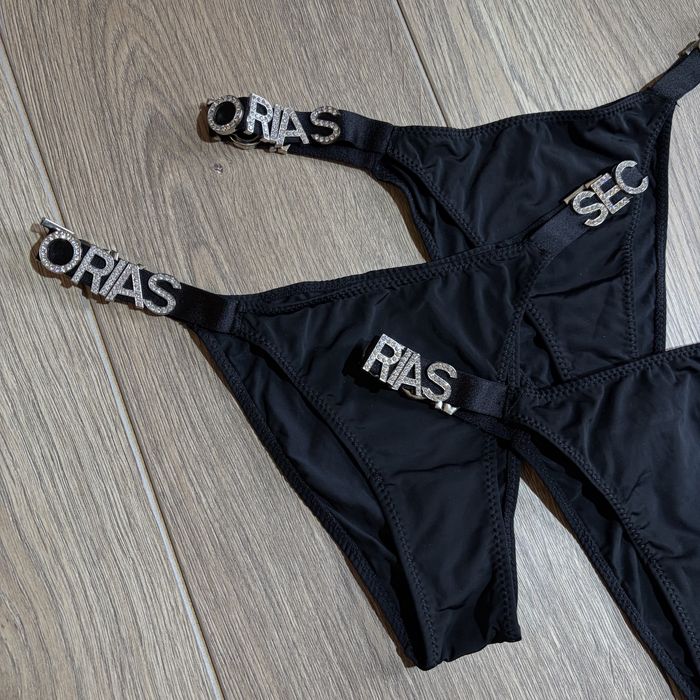 Трусики Victorias Secret зі стразами,розпродаж