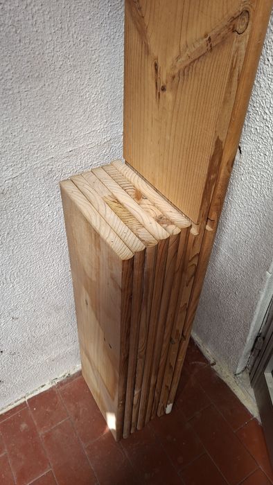Estante de Madeira