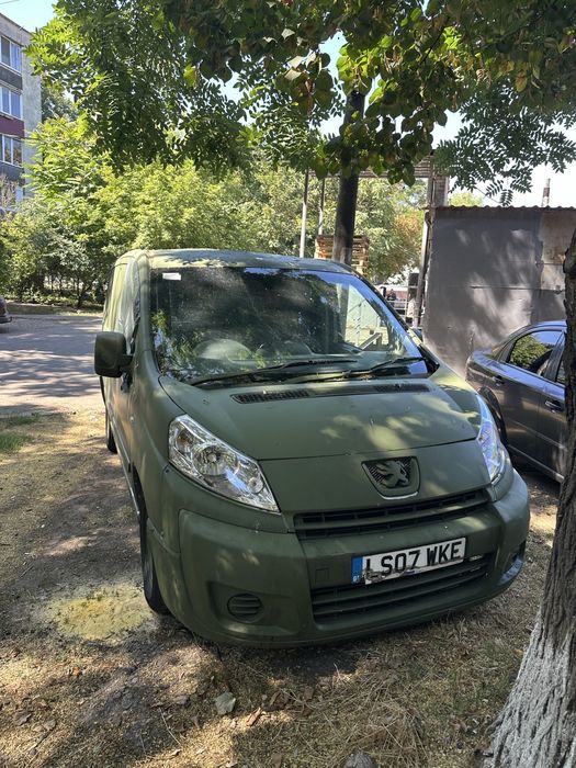 Авто для ЗСУ Продам бус Peugeot expert 2007.1.6 TDI