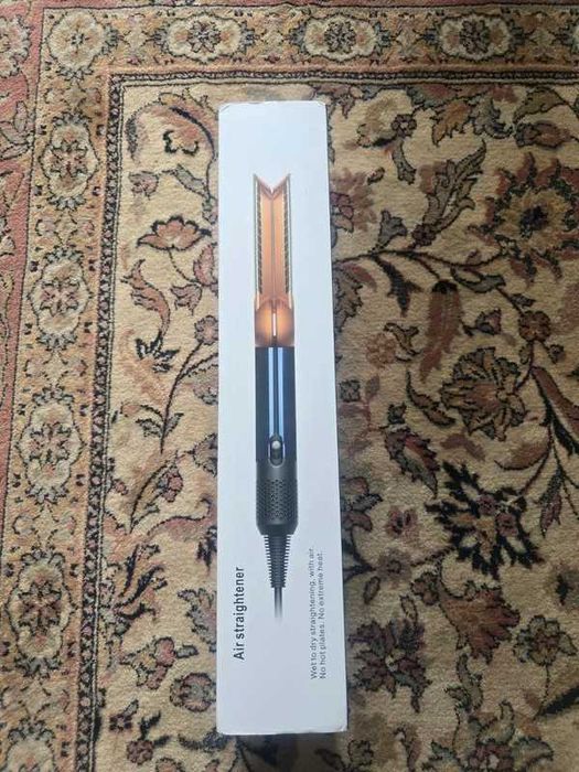 Idealny prezent świąteczny Dyson AirStrait HT01 Zupełnie nowy