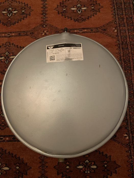 Продам котел двоконтурний Termet turbo , трубу “daikin” , ємкість.