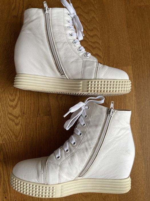 Черевики жіночі