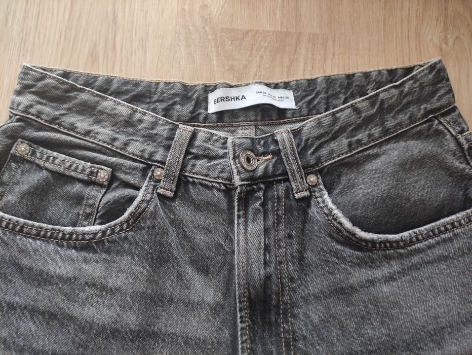 Spodnie jeansy męskie BERSHKA rozmiar 38