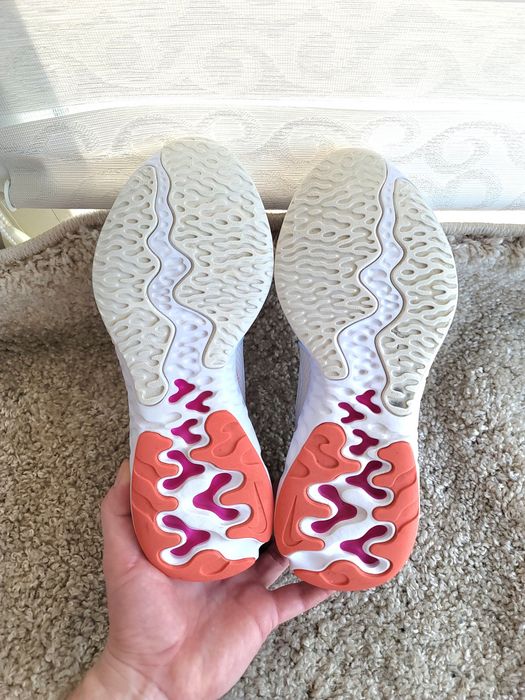 NIKE Renew р 39-40 Орігинал! Бігові кроссовки CK6360-100