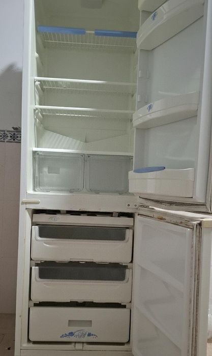 Frigorífico Whirlpool a funcionar