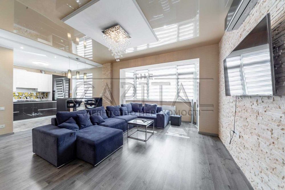 Продам 2-кімнатну квартиру 68 м² у Гатному вул. Дорошенка 9 біля метро