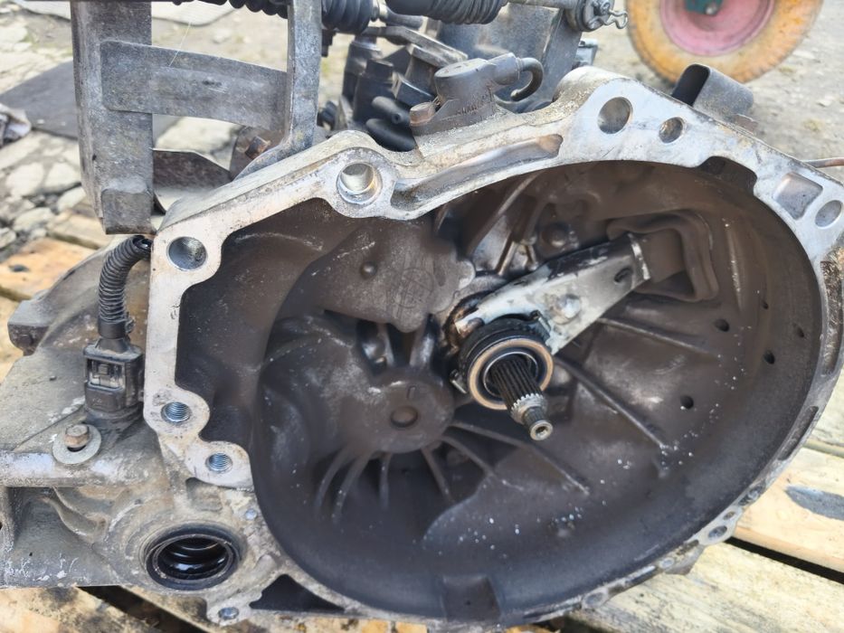 КПП коробка передач Kia Carnival 2,9 Кіа 2,9