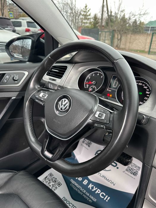 Продам Volkswagen Golf 2014 рік можлива розстрочка,кредит,обмін!