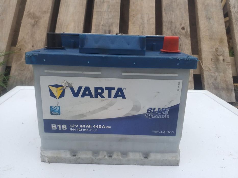 Sprzedam akumulator samochodowy