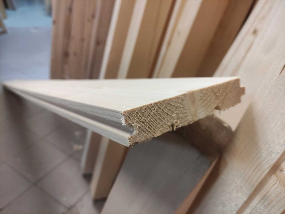 Boazeria, deska elewacyjna terasowa, sztachety, kantówki drzwi