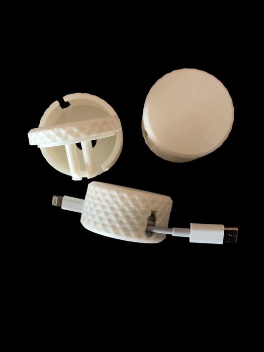 Organizador / Enrolador de Cabos USB e Telemóvel (Impressão 3D) - NOVO