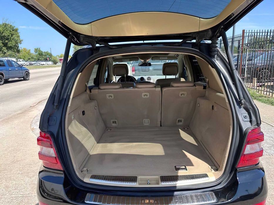 Mercedes-Benz M-Class ML 350      2011