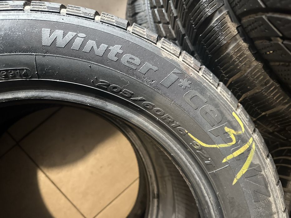 205/60/16 хэнкук 2шт по 975грн распродажа 5мм!)