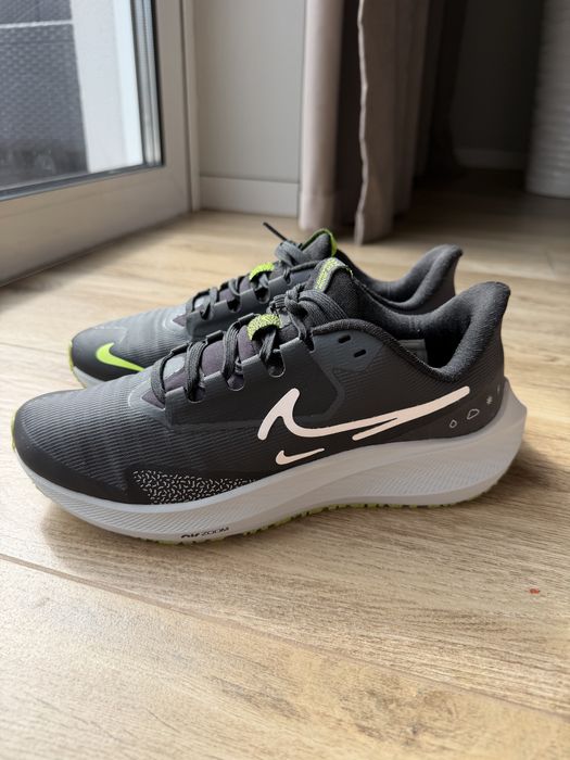 Nike pegasus 39 shield жіночі