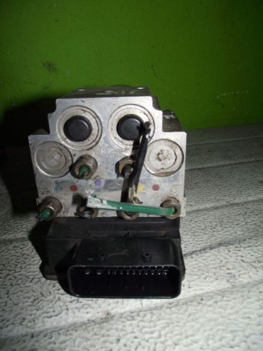 Módulo de Abs Renault Trafic / Opel Vivaro - 2003 / 2006 - MDA99