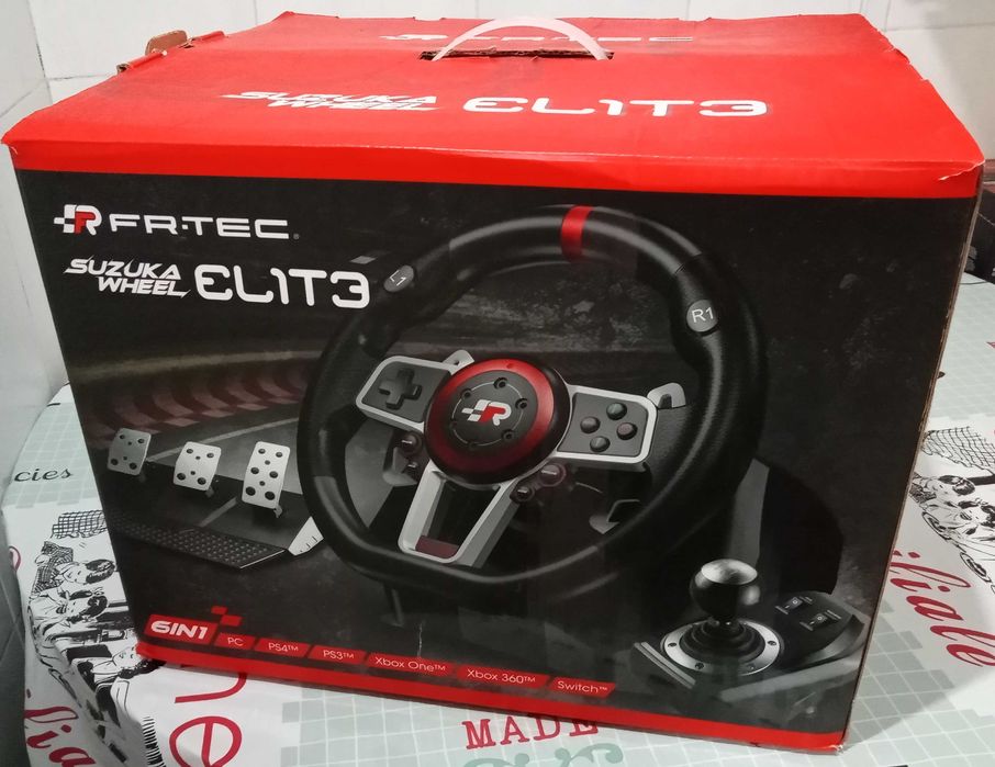 *Volante Suzuka Elite Next Wheel*