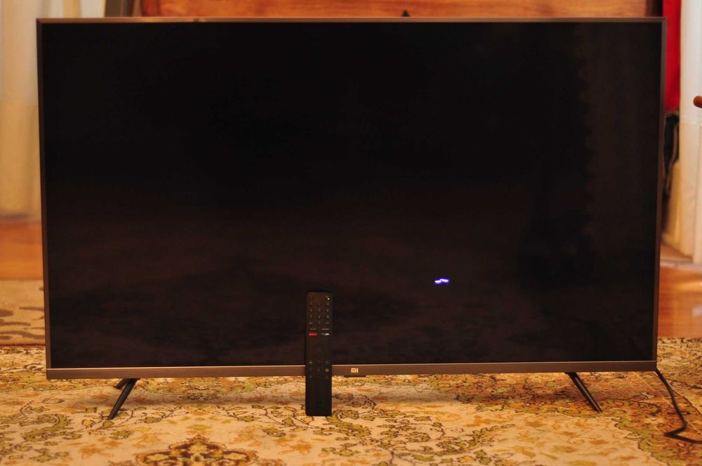 Smart tv Xiaomi L43M5-5ASP 43 polegadas para peças ou reparação