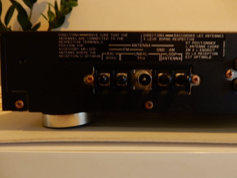 Equalizador Pioneer GR-777 + sintonizador Pioneer F-229L (Bom Estado)