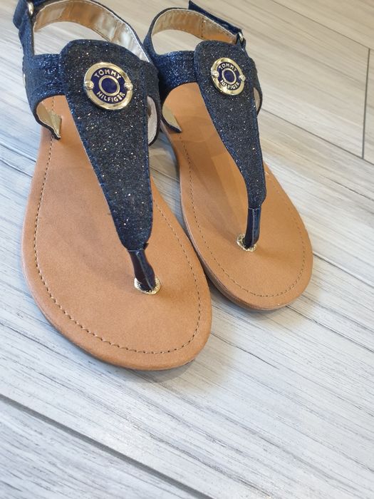 Granatowe sandałki Tommy Hilfiger