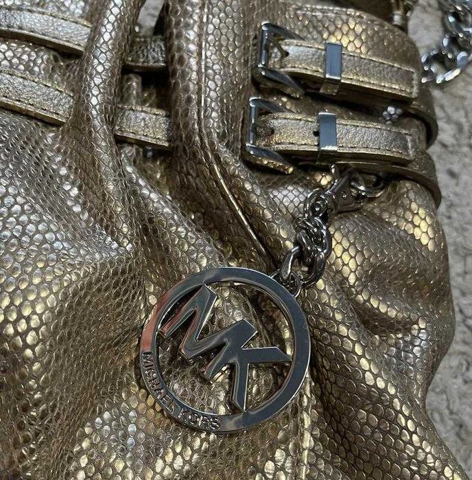 Оригінал.фірмова, шкірна, срібляста сумка michael kors