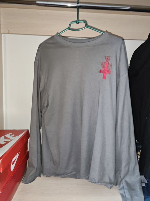 Лонгсливо cav empt