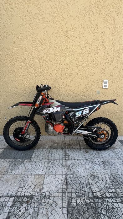 KTM 300 six days