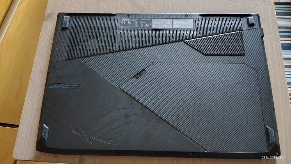 Laptop Asus Rog Strix GL703GE