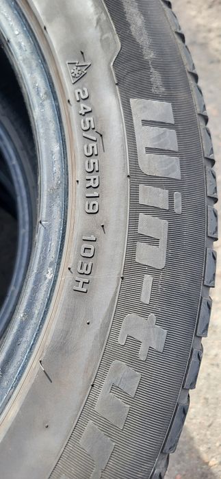 Продам резину 245/55 р19