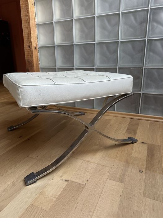 Barcelona Ottoman – styl Mies van der Rohe (Vintage Replika)