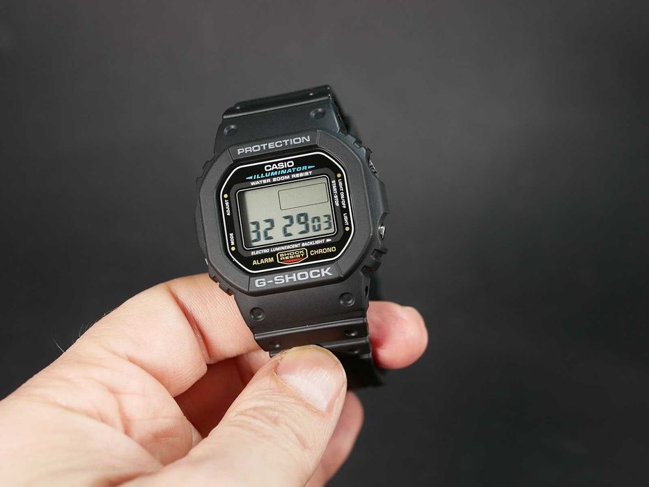 Casio DW-5600E-1V EL G-Shock (Original)