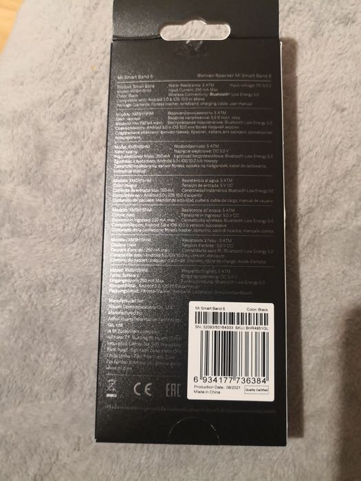 Zegarek z wyświetlaczem