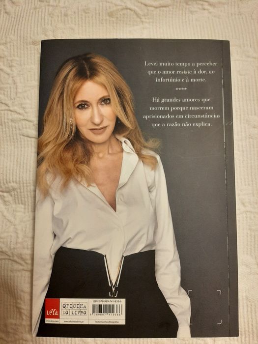 Livro "Duas ou três coisas sobre mim "