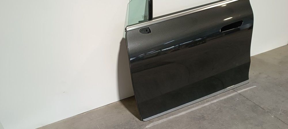 PORTA FRENTE ESQUERDA MERCEDES EQS 450+