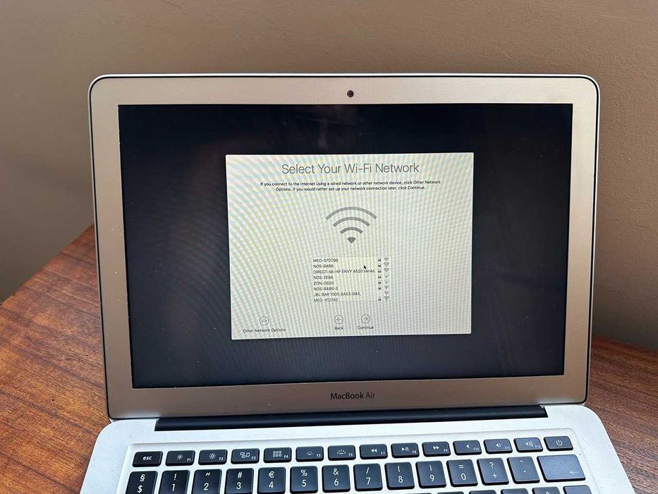 Macbook Air 1466 (unibody, 2015)