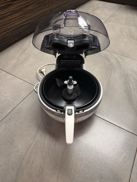 Frytkownica beztłuszczowa Tefal FZ700037