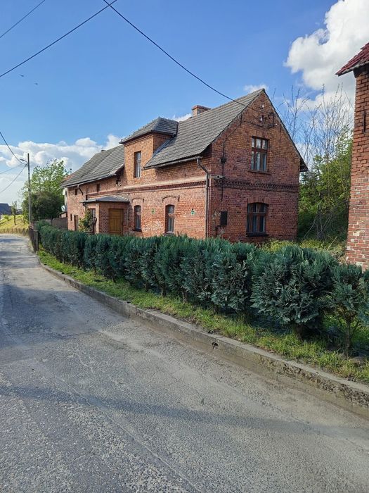Dom na sprzedaż  ..