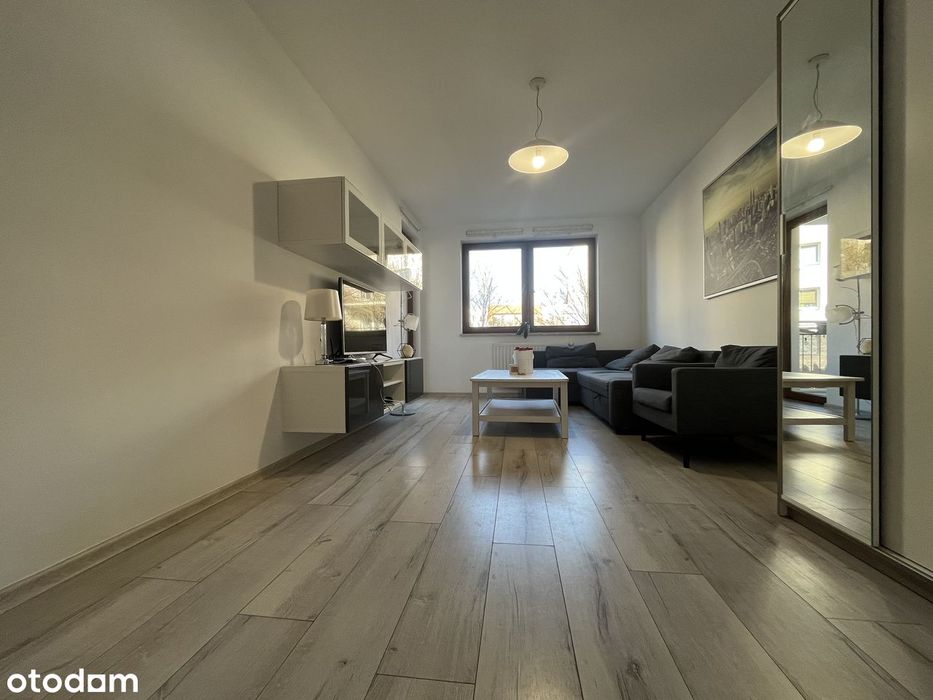 BEZ POŚREDNIKÓW/ 3 pokoje|oddzielna kuchnia| balkon| zamknięte osiedle