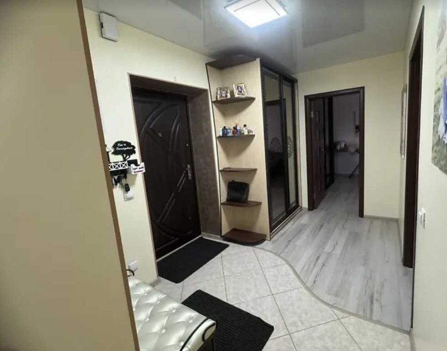 2к Озерна/65.3м.кв/з ремонтом